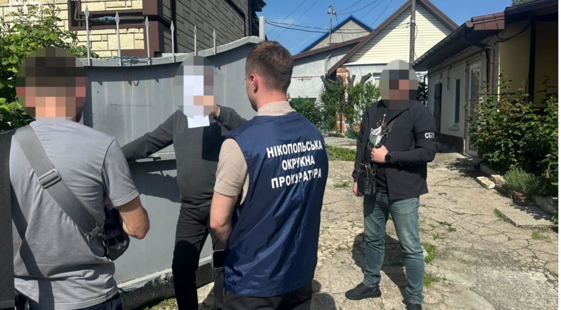 На Дніпропетровщині судового експерта підозрюють у фальсифікації «знищення» будинку заради …