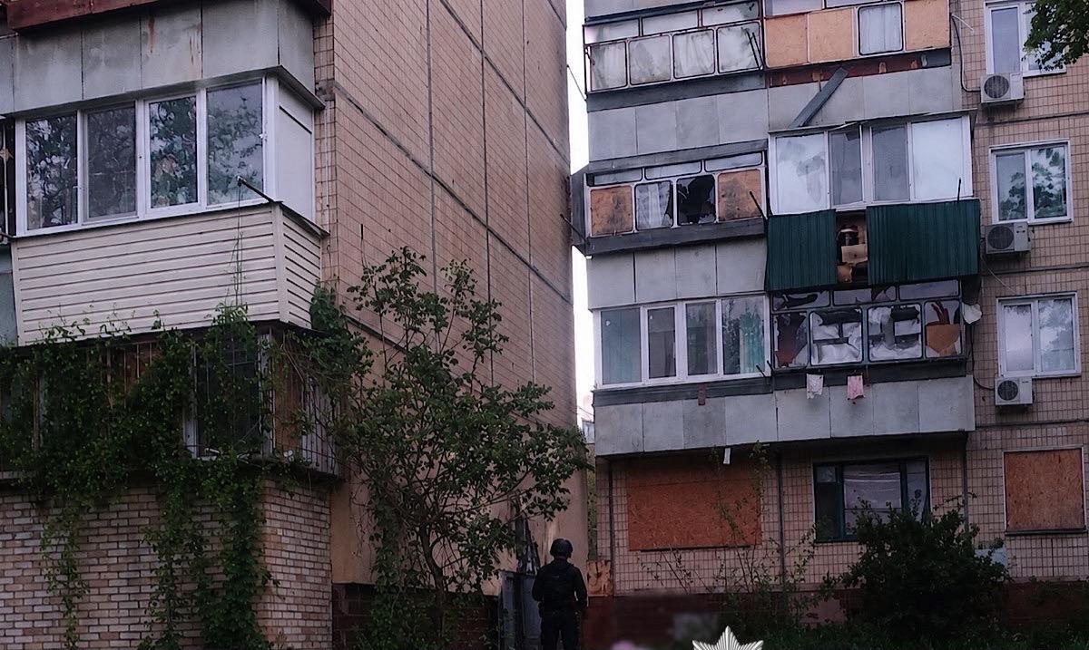 На Дніпропетровщині чоловік загинув через вибух під час косіння трави