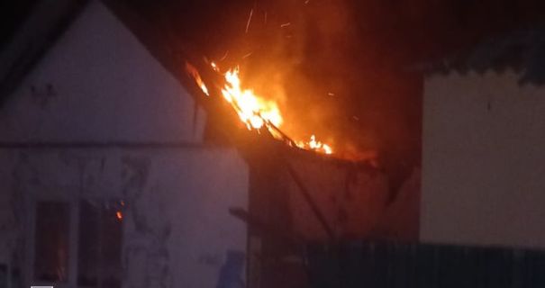 На Донеччині дрони РФ вдарили по житловому сектору: пошкоджено шість …