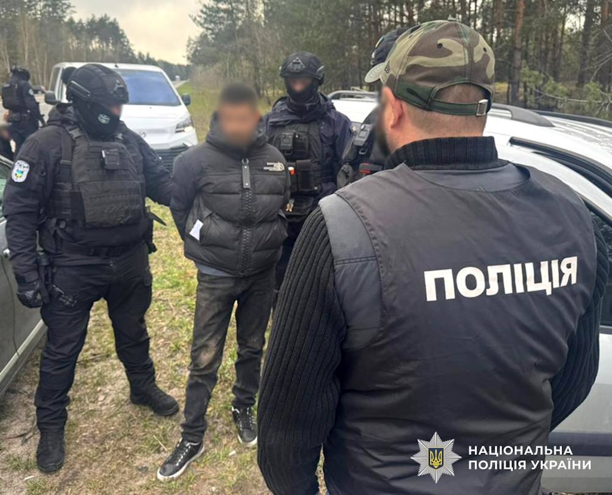 На Житомирщині затримали торговця «трофейною» зброєю з деокупованих територій