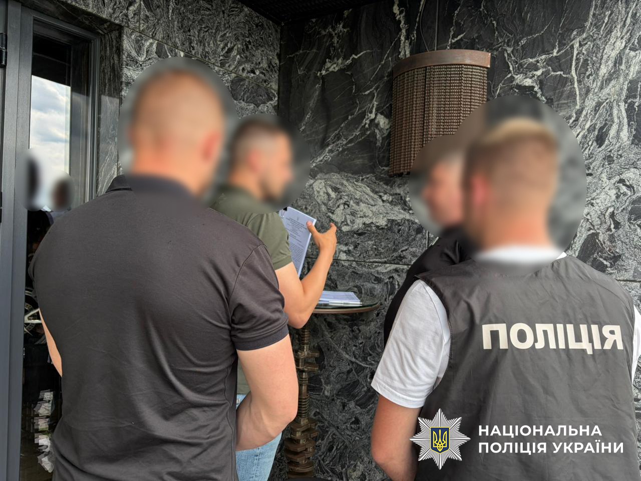 На Закарпатті викрили посадовців РТЦК та СП, які вносили фіктивні …