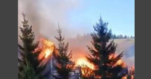 На Закарпатті горить відомий гірськолижний курорт