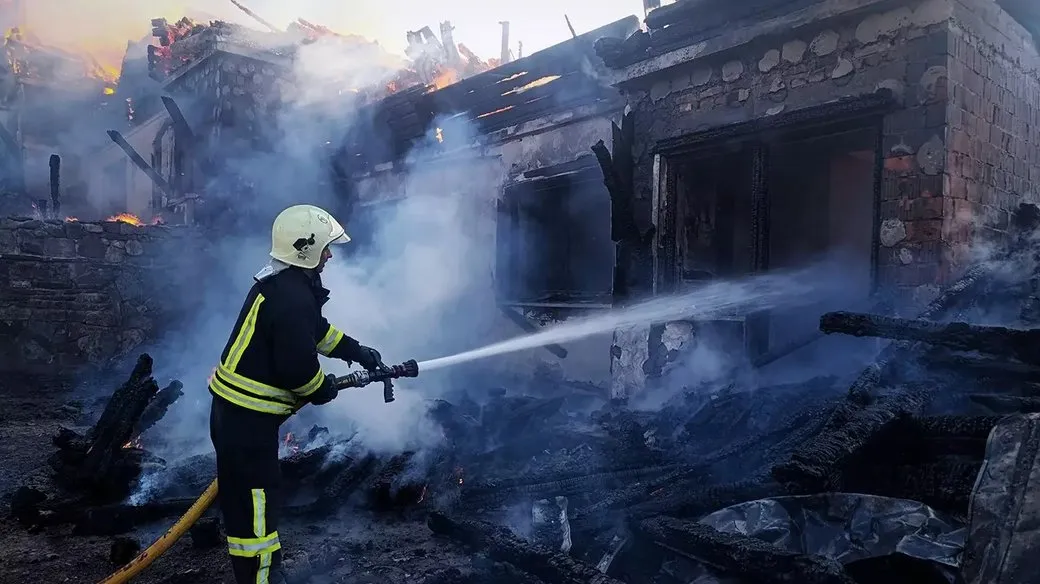 На Закарпатті горів курортний готель в Ізках