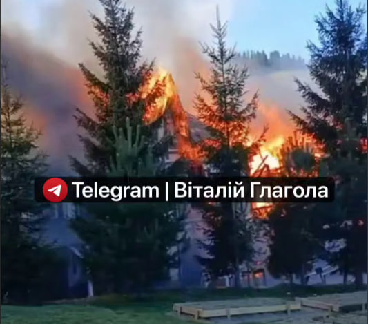 На Закарпатті палає територія еко-курорту (ВІДЕО)