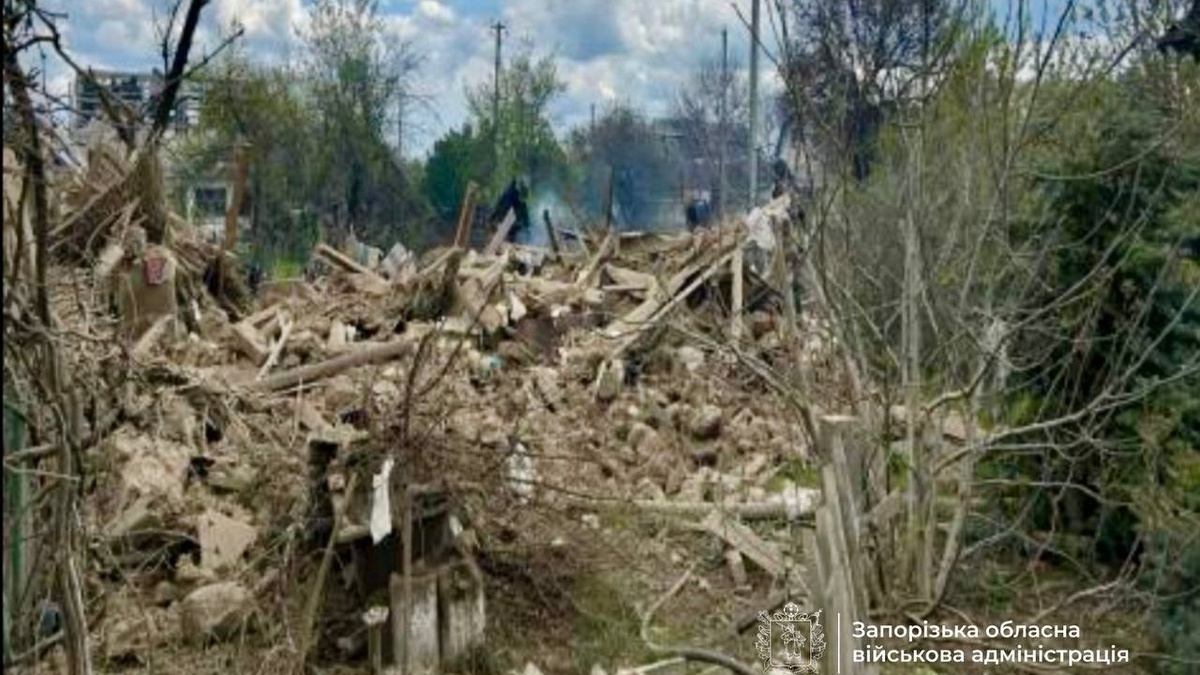 На Запоріжжі внаслідок російського удару є загиблий і поранені, серед …