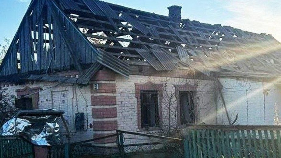 Жертва та двоє поранених: окупанти завдали 785 ударів по громадах …