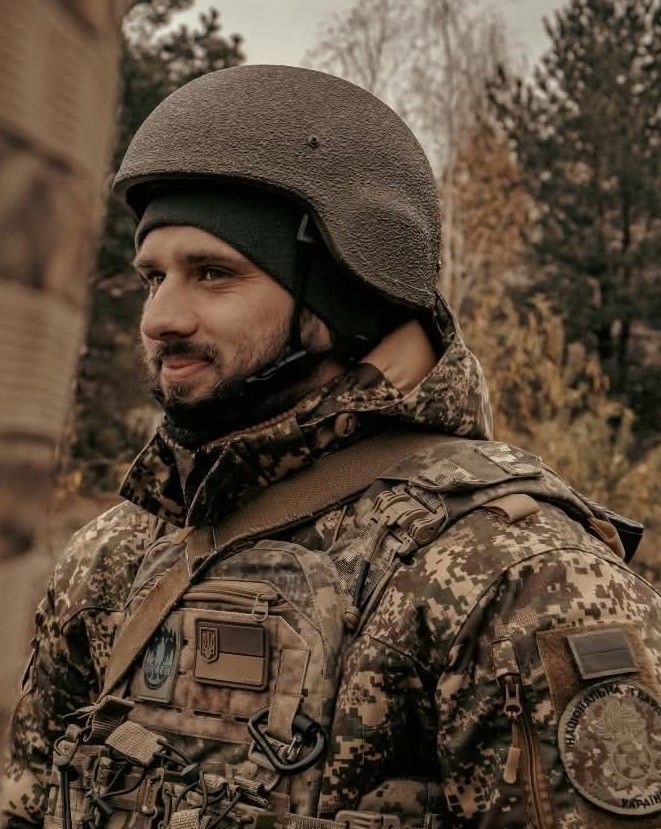 На Звенигородщині прощатимуться із водієм бойової машини, який помер внаслідок …