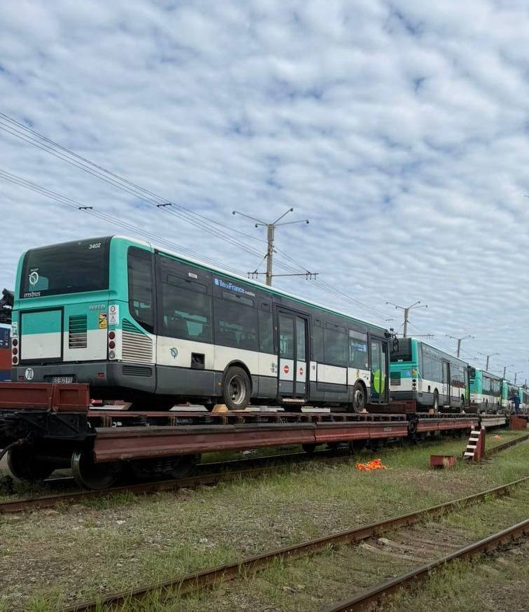 На Київщину прибули десятки нових автобусів для міжміських маршрутів