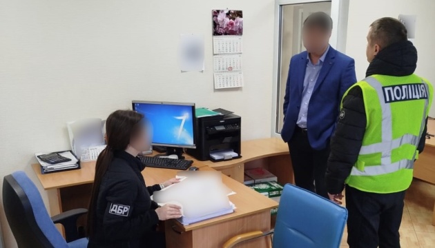 На Київщині викрили зловмисників, які у Чорнобильській зоні вирощували кукурудзу …