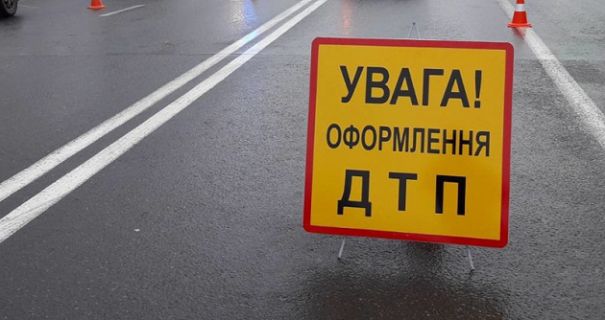 На Львівщині дитина за кермом скутера потрапила в ДТП: є …