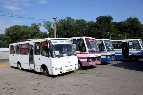 На Львівщині зросли пасажирські перевезення маршрутками та автобусами
