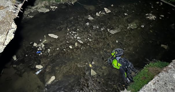 На Львівщині 17-річний мотоцикліст злетів у річку