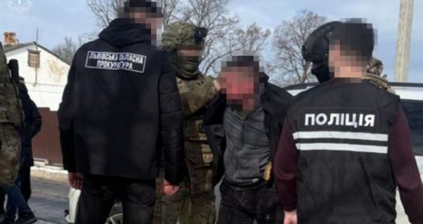 На Львівщині судитимуть чоловіка, який вимагав у жінки $5000 за …