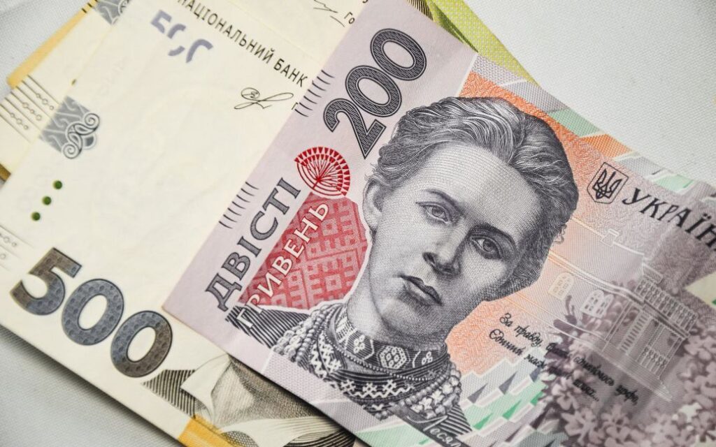 На Львівщині хотіли викрасти кошти із ремонту доріг