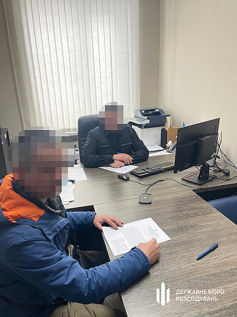На Миколаївщині через недбалість начальника складу зникло військове майно на …