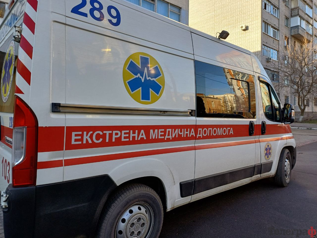 На Миргородщині чоловік побив лікаря «швидкої» під час виклику