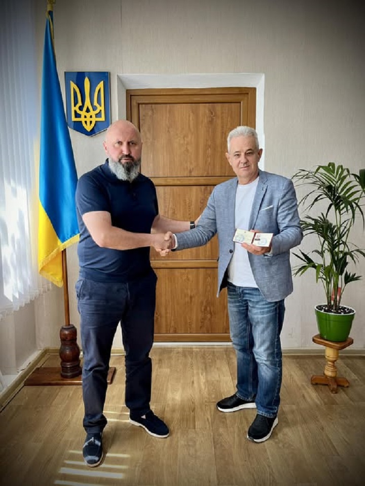 На Одещині голова РДА взяв у команду фахівця з гуманітарною …