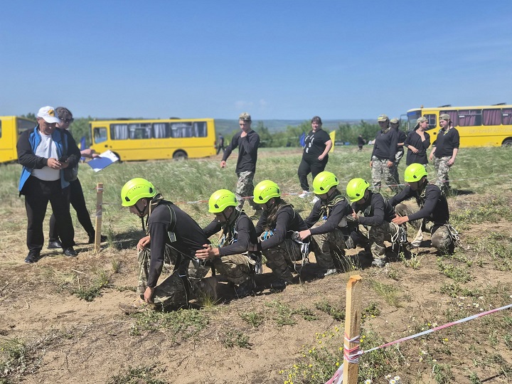 На Одещині за перебігом районного етапу військово-патріотичного гри стежив голова …