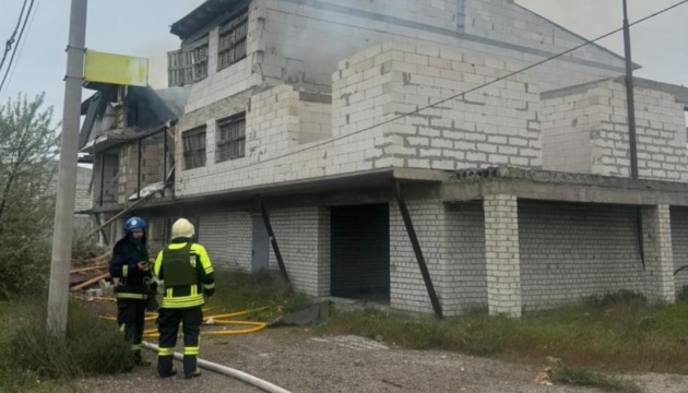 На Одещині через атаку дронів РФ пошкоджений триповерховий будинок