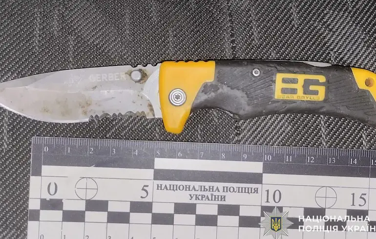 На Одещині чоловік ножем поранив двох працівників ТЦК