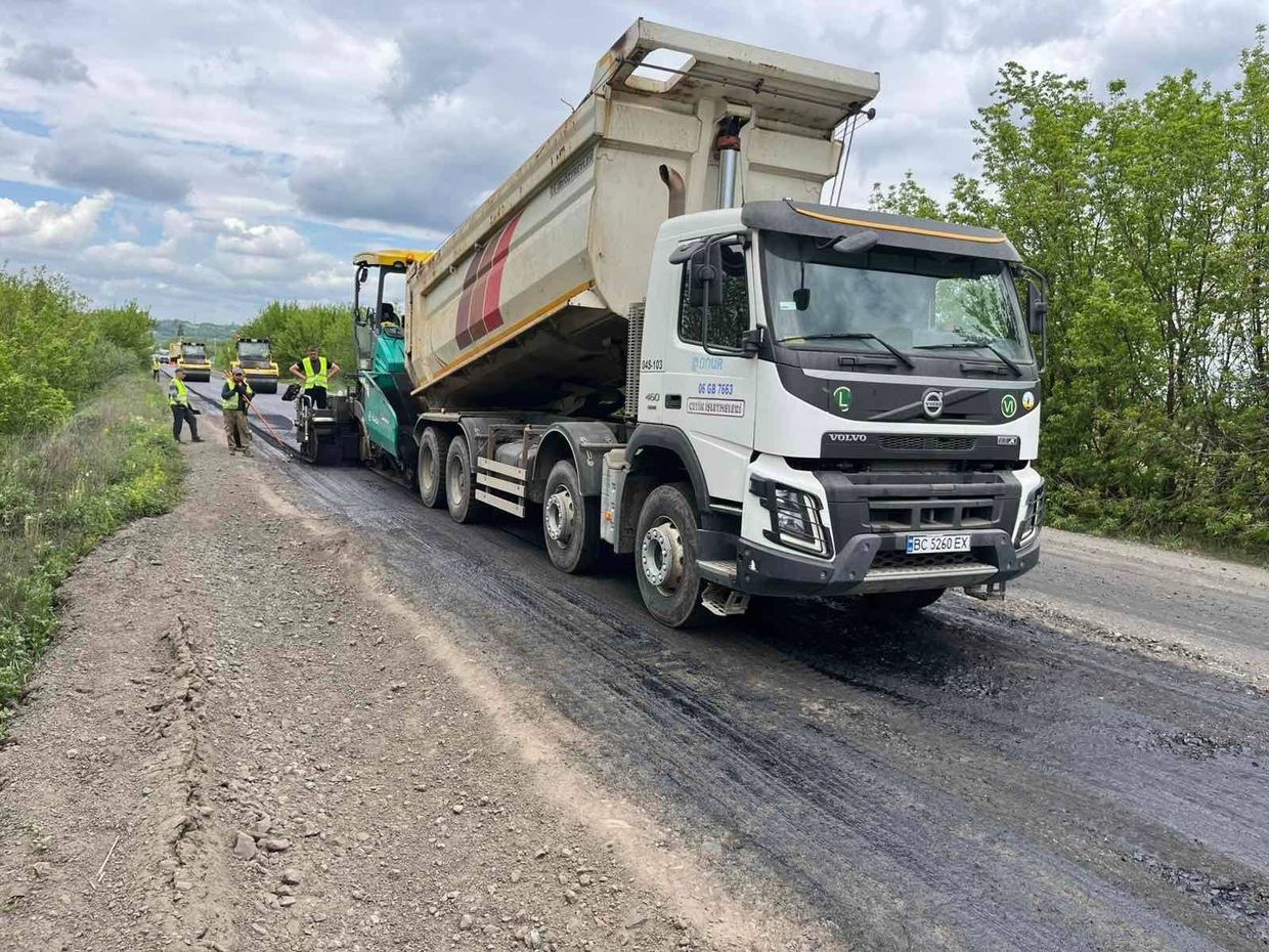 На трасі Полтава-Красноград розпочали ремонт дороги