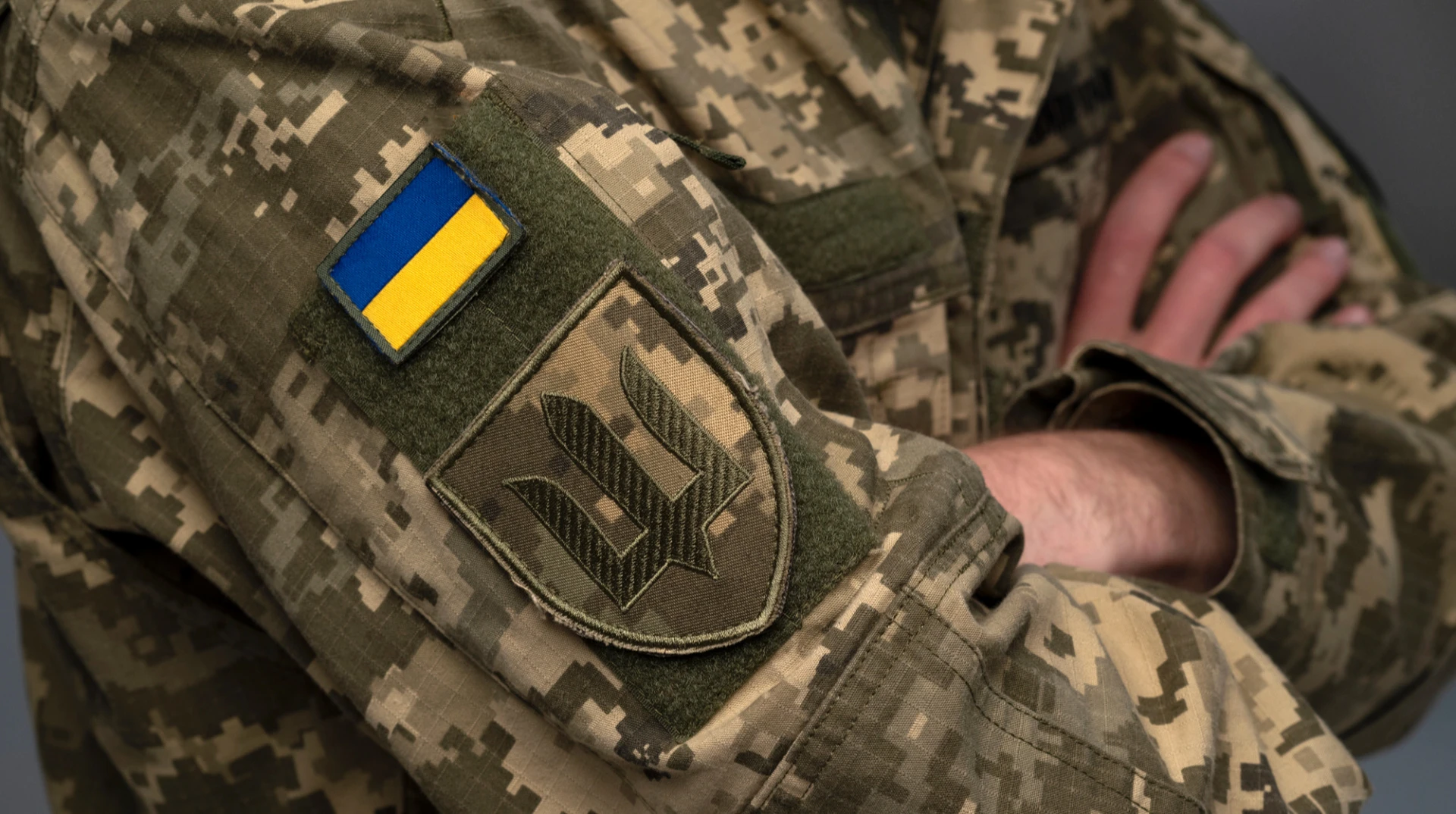 На Прикарпатті військовий проспав повітряну тривогу під час масованої атаки …