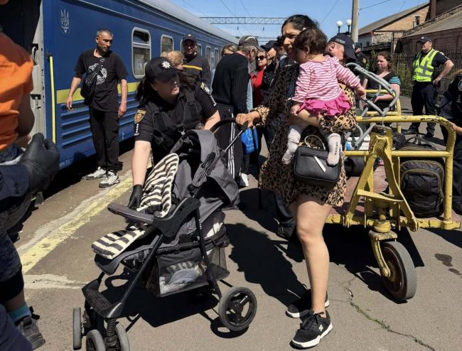 На Рівненщину евакуювали ще 25 людей із прифронтових територій