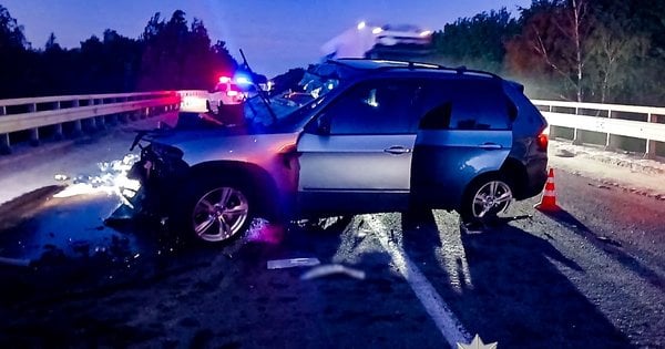 На Рівненщині внаслідок зіткнення з вантажівкою загинули двоє чоловіків