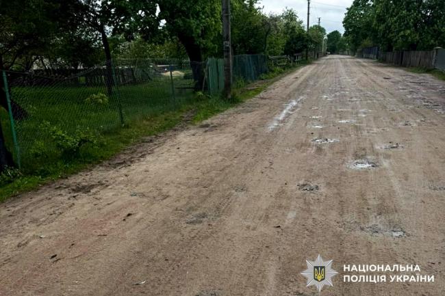 На Рівненщині мотоцикл в'їхав в електроопору: постраждали неповнолітні