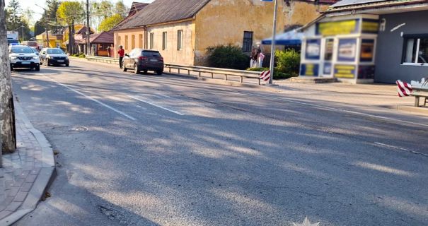На Рівненщині під колеса потрапила 11-річна дівчинка