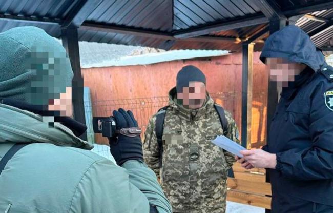 На Рівненщині судитимуть військового, який торгував тиловими посадами