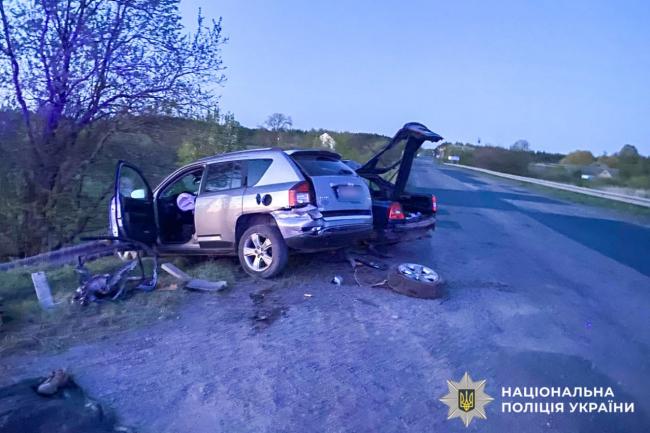 На Рівненщині у ДТП загинув водій, пасажир - у лікарні