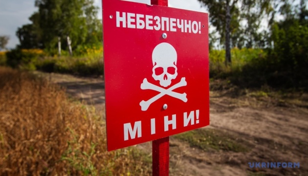 На Слов’янському напрямку армія РФ застосовує важкі гексокоптери для мінування …