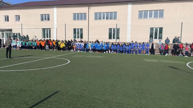 На Сокирянщині стартував футбольний сезон — десять команд з трьох …