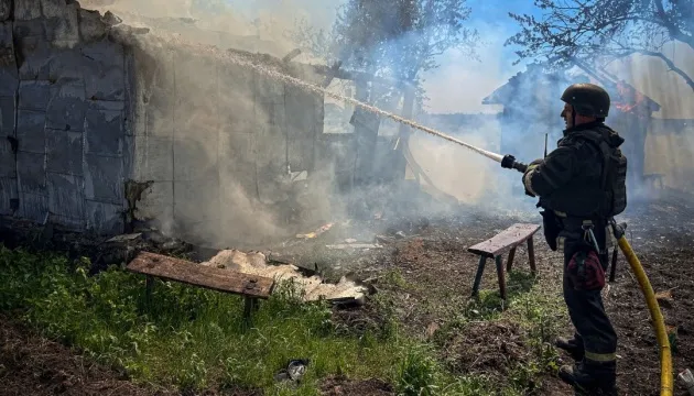 На Сумщині після атак загасили пожежі у чотирьох громадах
