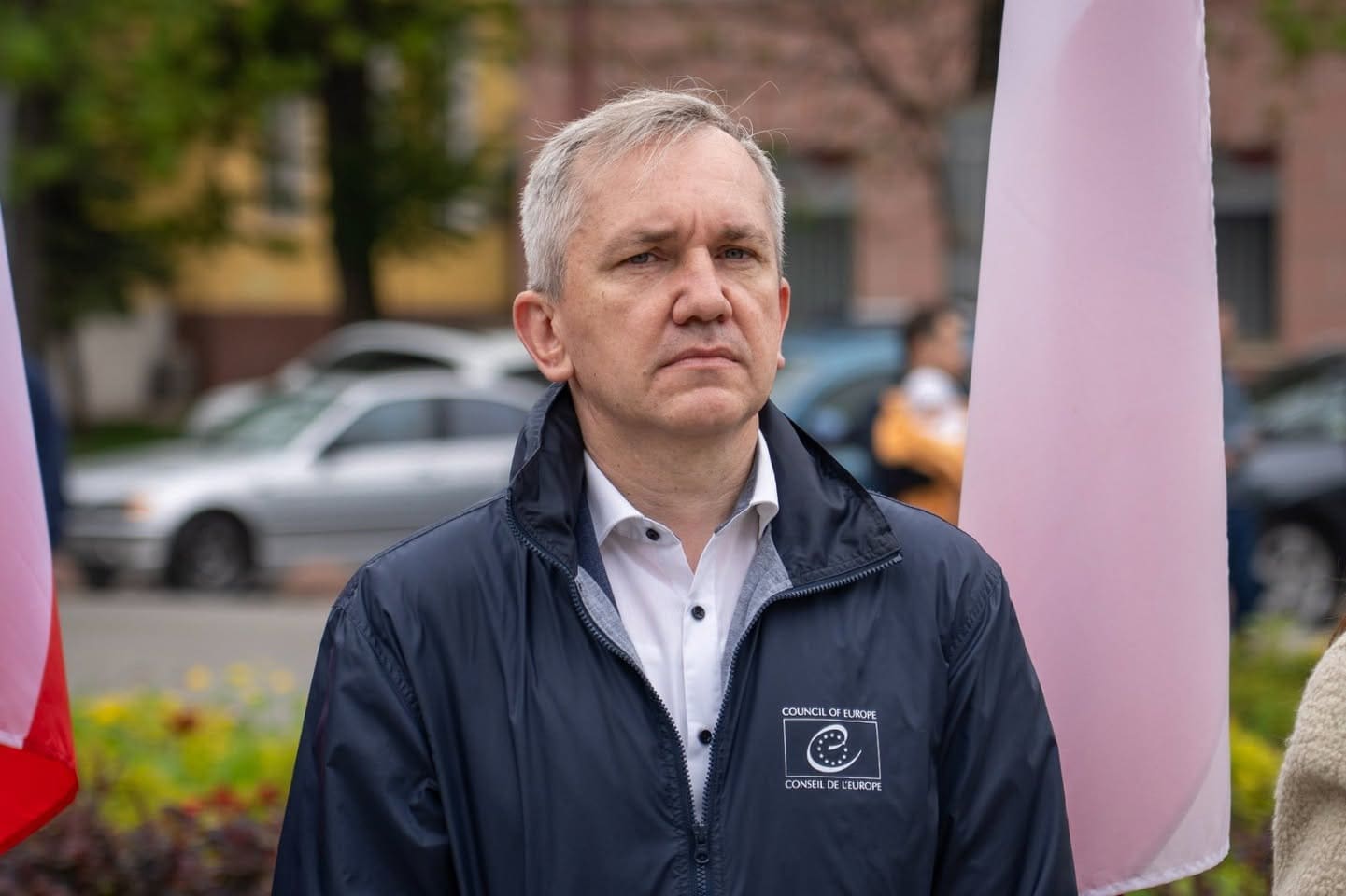 На Тернопільщині привітали жителів із Днем Європи та подякували захисникам …