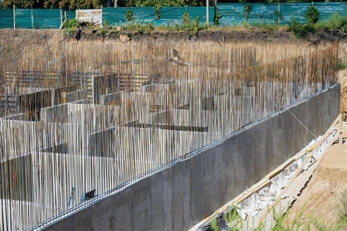 На Харківщині підрядники зірвали будівництво підземних шкіл
