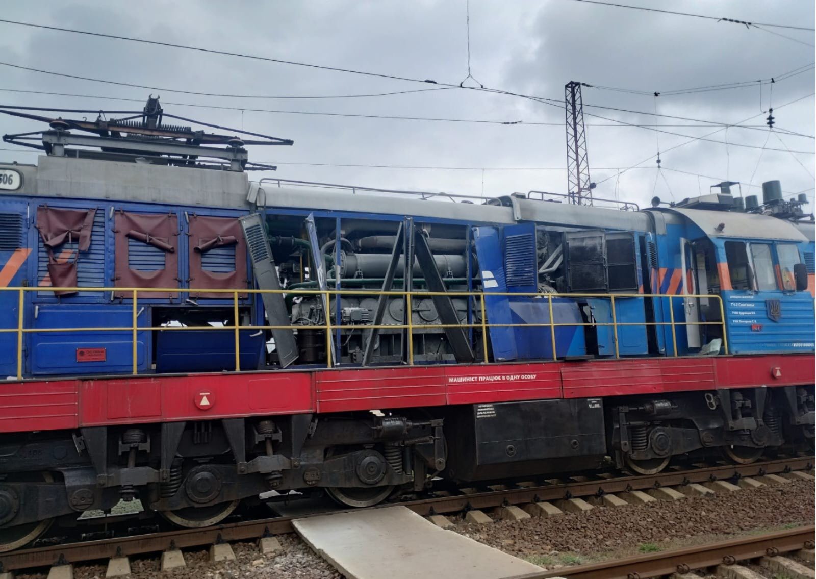 На Харківщині російський дрон влучив у поїзд