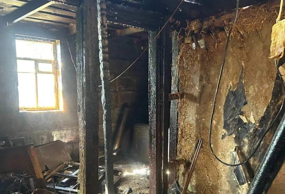 На Харківщині чоловік спалив хату коханої через ревнощі