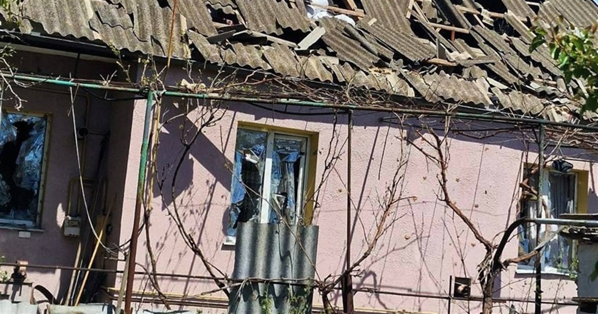 На Херсонщині армія рф завдала ударів по житлових кварталах та …