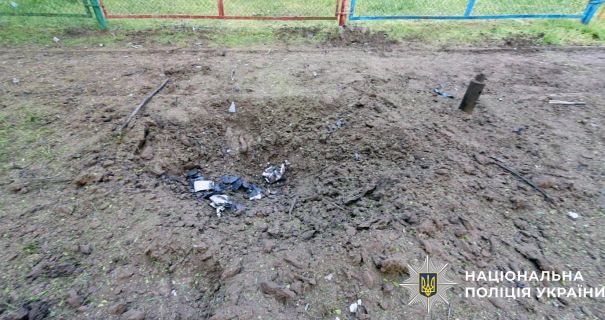 На Херсонщині через ворожі обстріли одна людина загинула, 12 – …