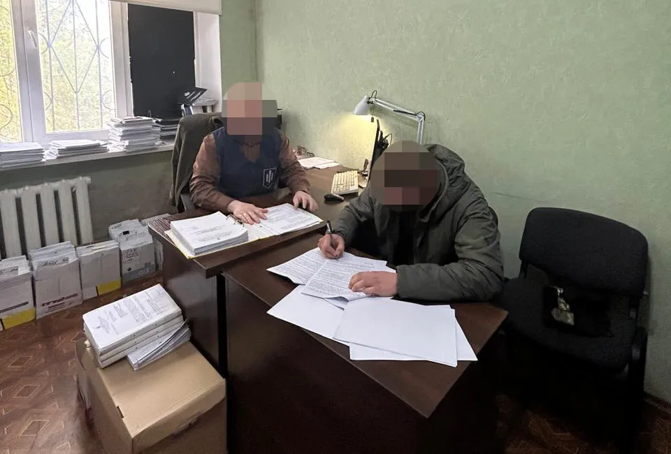 На Хмельниччині військового підозрюють у катуванні колишньої дівчини