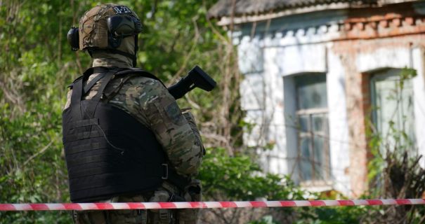На Хмельниччині спецпризначенці ліквідували вбивцю поліцейського