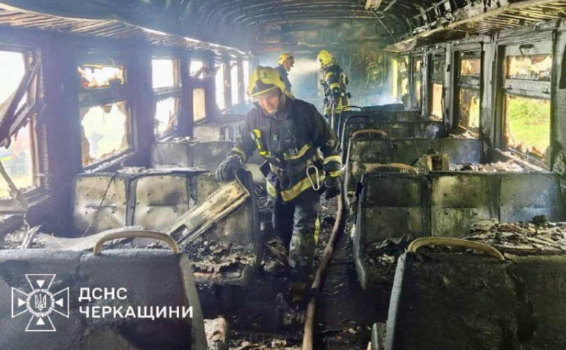 На Черкащині під час руху загорівся електропотяг з пасажирами