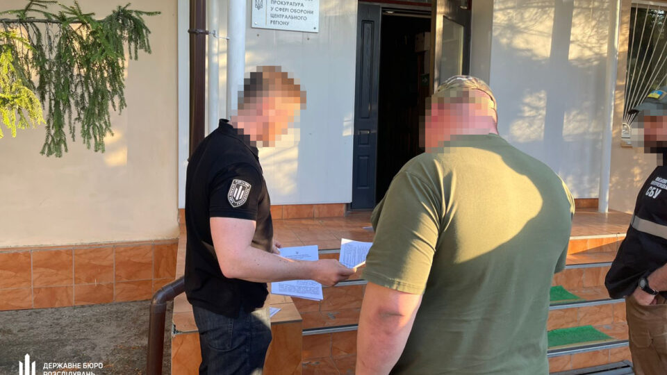 На Чернігівщині командир військової частини «прикривав» підлеглих-прогульників