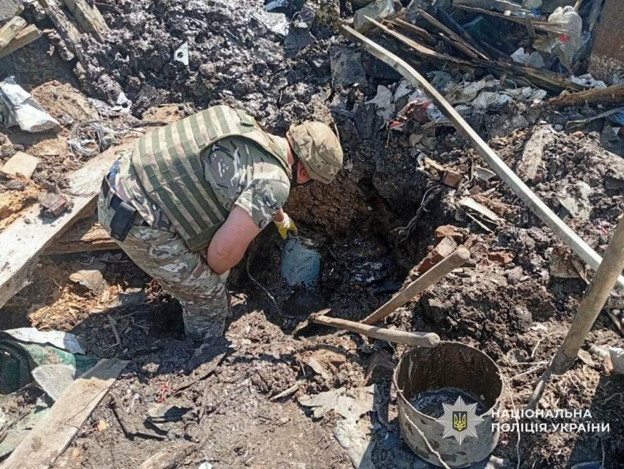 На Чернігівщині на приватному подвір‘ї виявили термобаричну бойову частину російського …