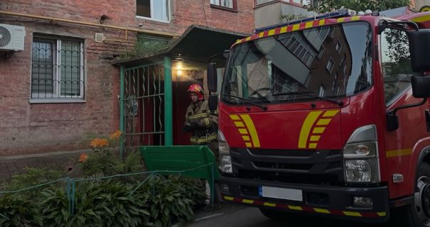 Смертельна пожежа на Чернігівщині: загинули дві людини, підлітка вдалося врятувати