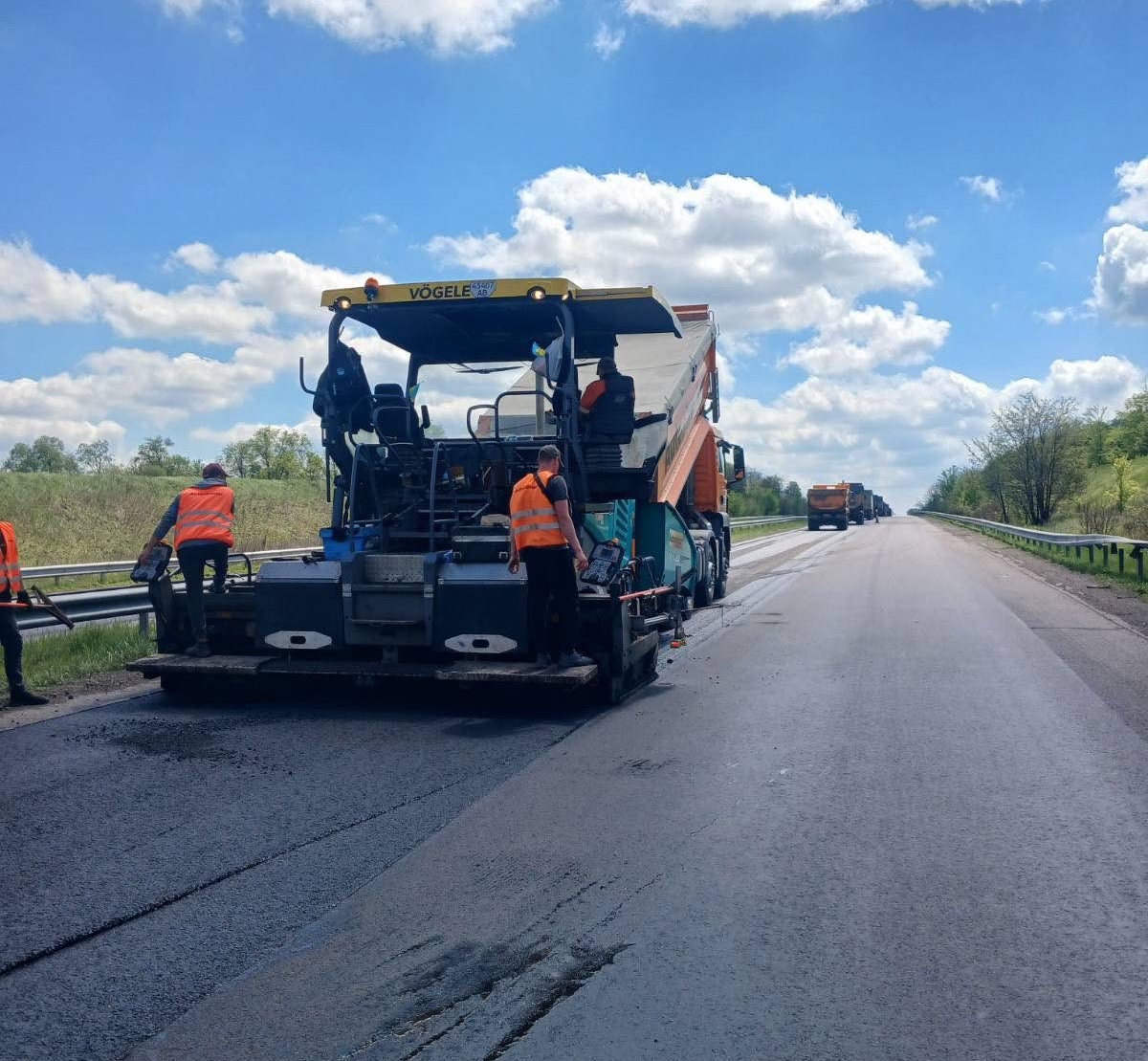 На дорогах Черкащини відремонтували ще понад 40 тисяч квадратних метрів …
