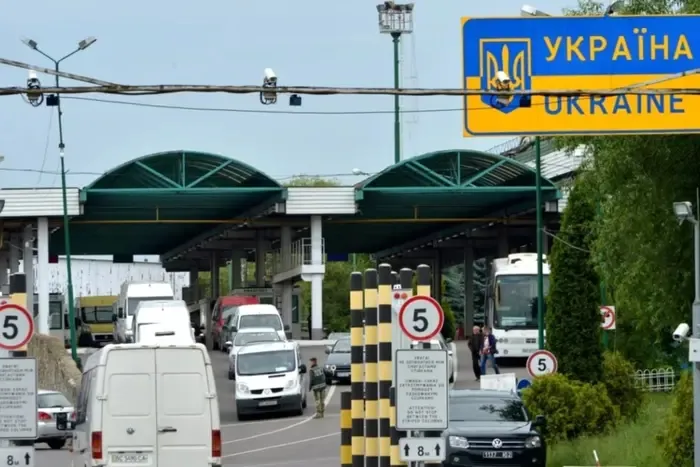 На кордоні з Польщею можливі затримки у Шегинях