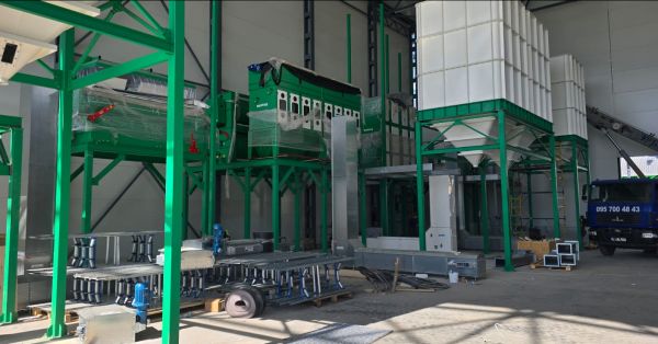На насіннєвому заводі Волинь-Зерно-Продукту почали монтувати британське обладнання (ФОТО)